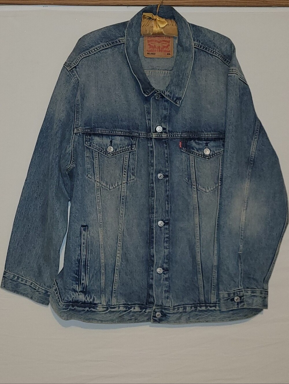 Levi's Men's Denim Relaxed Trucker Jacket, 2XL